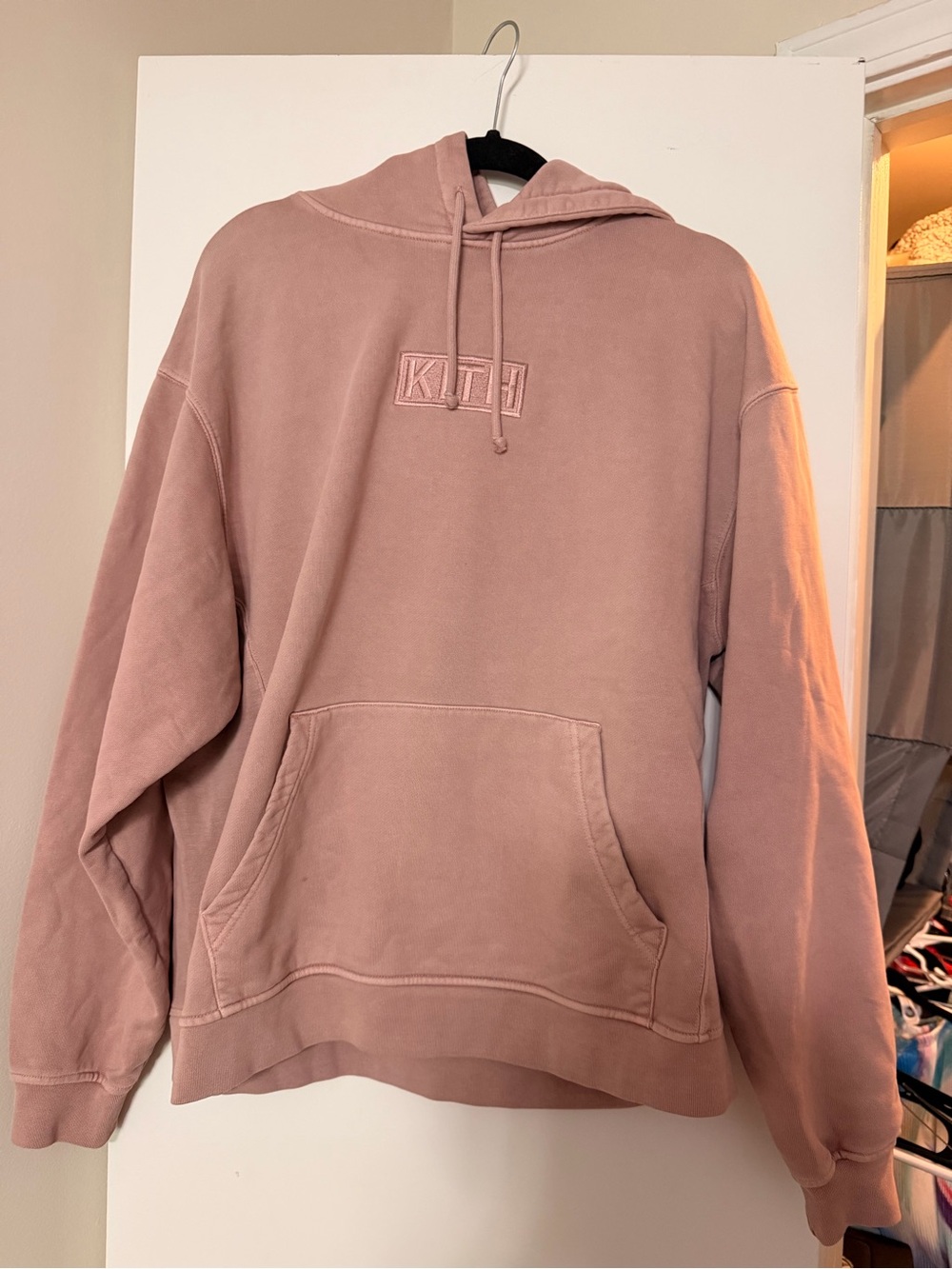Kith Pullover Hoodie in Dusty Pink